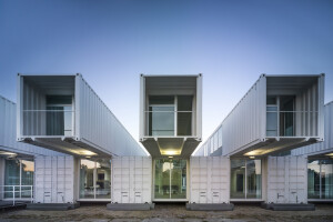 Seville Cruise Ship Terminal by Hombre de Piedra + Buró4