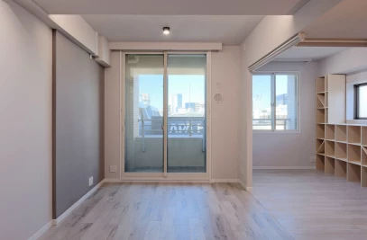 Nihombashi Apartment