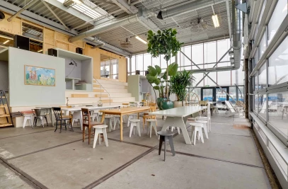 Circular Headquaters Fashion and Lifestyle brand Sissy Boy